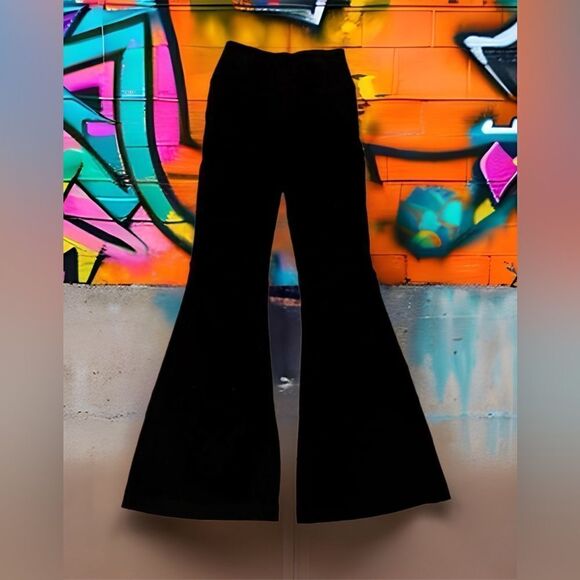Free People Denim - BNWT FREE PEOPLE FLARE JEGGINGS